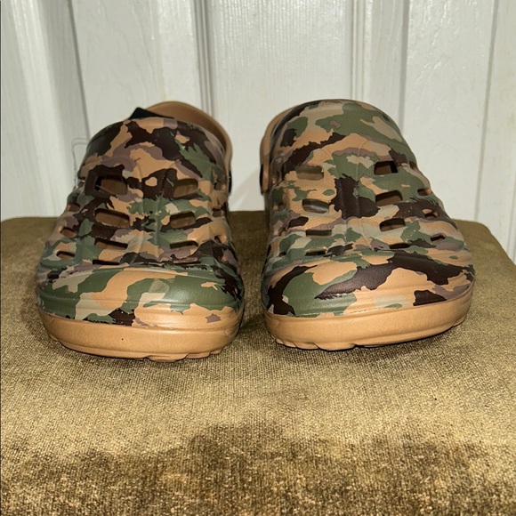 Rocawear Cruz Camouflage Camo Clogs Sandals Croc-Like - Picture 2 of 3